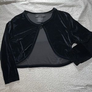 Vintage Y2K black shrug 🖤